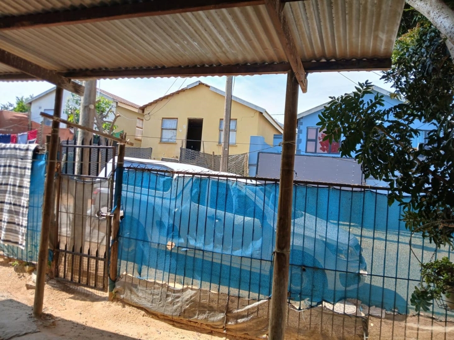 2 Bedroom Property for Sale in Dalvale Western Cape